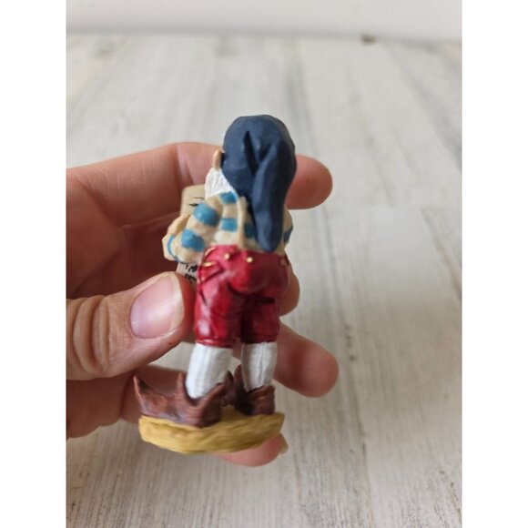 Vintage elf clipboard list figurine village Xmas decor - Picture 4 of 10